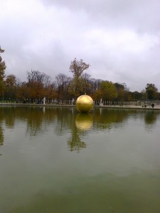 Au Jardin des Tuileries (fot. EK) Au Jardin des Tuileries (fot. EK)